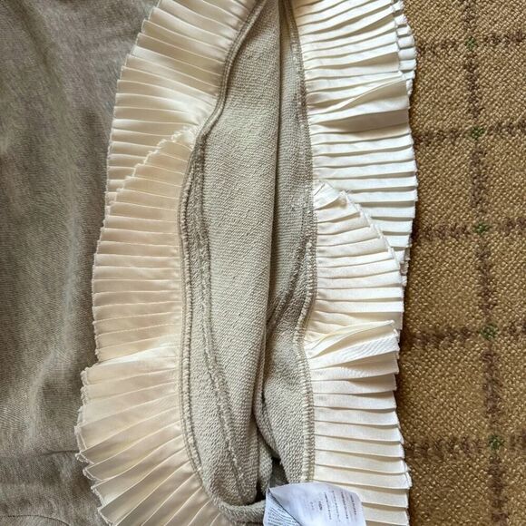 J. Crew gray long sleeved crew neck sweatshirt w layered pleated silk hem M NWOT - Picture 12 of 12